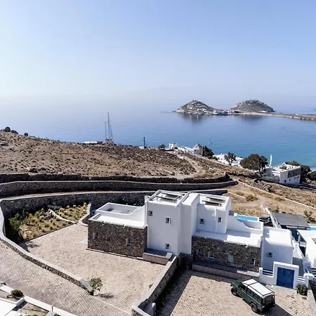 Agapi, 2 Min Walk To The & Heated Pool, By Red Windmill Willa *