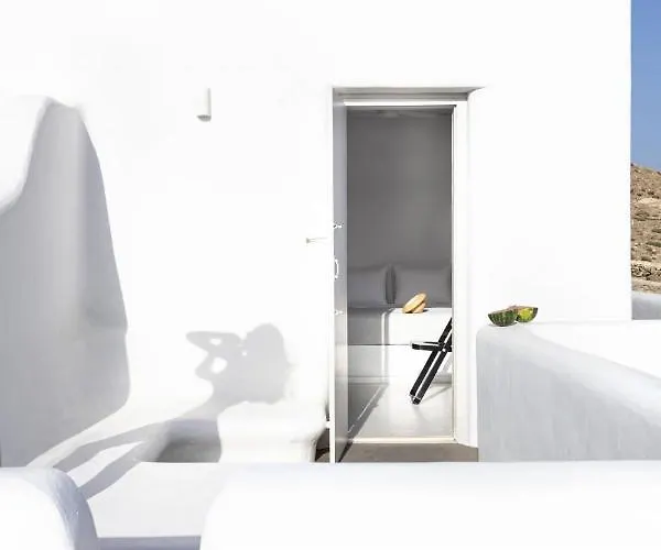 Agapi, 2 Min Walk To The & Heated Pool, By Red Windmill Вилла