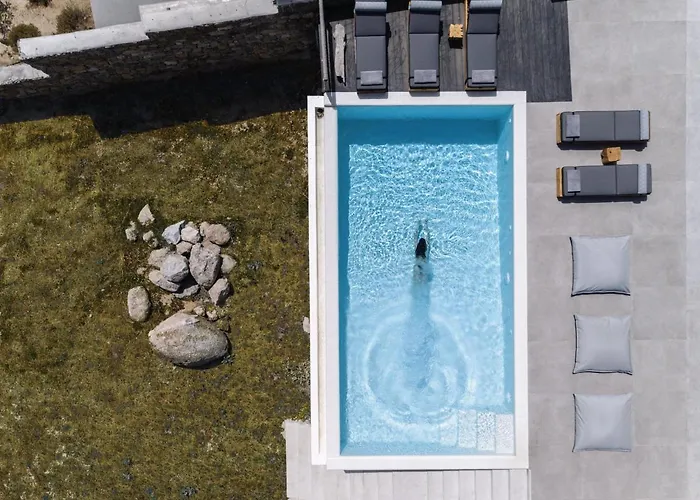 Villa Agapi, 2 Min Walk To The & Heated Pool, By Red Windmill Kalafatis